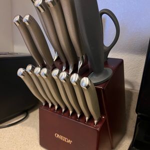 Knife set